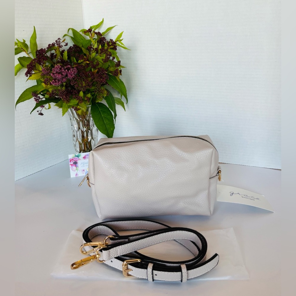 GRACE Of NIANTIC Everyday Travel Pouch Purse, Adjustable Crossbody Strap